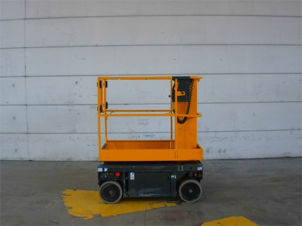 Haulotte STAR 6AE - Elevatore verticale: foto 1 Haulotte STAR 6AE - Elevatore verticale: foto 1