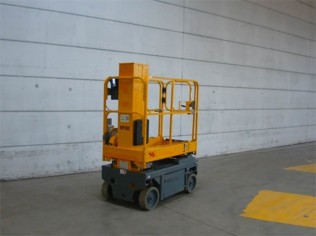 Haulotte STAR8S - Elevatore verticale: foto 4 Haulotte STAR8S - Elevatore verticale: foto 4