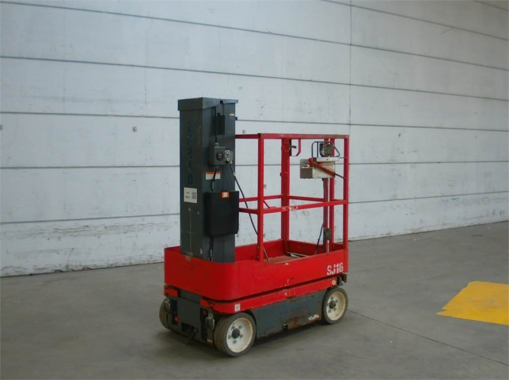 SkyJack SJ16 - Elevatore verticale: foto 4 SkyJack SJ16 - Elevatore verticale: foto 4