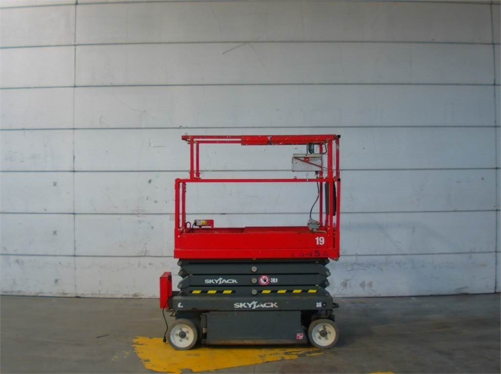SkyJack SJ3219 - Piattaforma a pantografo: foto 1 SkyJack SJ3219 - Piattaforma a pantografo: foto 1