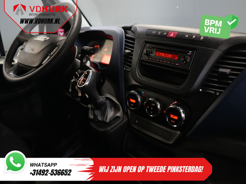 Iveco Daily 35C14D 2.3 140 pk Aut. ZF DC Dubbel Cabine 6 Pers./ Kipper/ Pick Up/ Open Laadbak/ 3.5t Trekverm./ Dubbel Lucht/ Gev.Stoel/ Clim - Furgone con cassone fisso, Furgone doppia cabina: foto 3 Iveco Daily 35C14D 2.3 140 pk Aut. ZF DC Dubbel Cabine 6 Pers./ Kipper/ Pick Up/ Open Laadbak/ 3.5t Trekverm./ Dubbel Lucht/ Gev.Stoel/ Clim - Furgone con cassone fisso, Furgone doppia cabina: foto 3