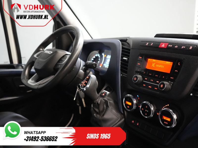 Iveco Daily 35S16V 2.3 160 pk Aut. ZF 3 Zijde Kipper BPM VRIJ! 3.5t Trekverm./ LED/ Gev.Stoel/ Climate/ Cruise/ DAB/ Open Laadbak/ Pick Up/ - Furgone con cassone fisso: foto 3 Iveco Daily 35S16V 2.3 160 pk Aut. ZF 3 Zijde Kipper BPM VRIJ! 3.5t Trekverm./ LED/ Gev.Stoel/ Climate/ Cruise/ DAB/ Open Laadbak/ Pick Up/ - Furgone con cassone fisso: foto 3
