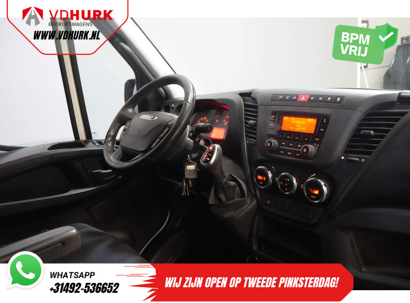 Iveco Daily 35S16V 2.3 L3H2 155 pk Aut. DC Dubbel cabine BPM VRIJ! 3.5T trekverm./ Climate/ Cruise/ Camera/ Trekhaak - Furgone chiuso, Furgone doppia cabina: foto 3 Iveco Daily 35S16V 2.3 L3H2 155 pk Aut. DC Dubbel cabine BPM VRIJ! 3.5T trekverm./ Climate/ Cruise/ Camera/ Trekhaak - Furgone chiuso, Furgone doppia cabina: foto 3