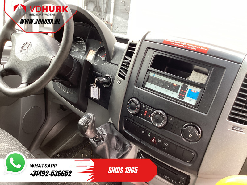 Mercedes-Benz Sprinter 313 2.2 CDI L2H2 €9.922 Incl. BTW BPM VRIJ! EXPORT ONLY Combi/ 9 Persoons/ Kombi/ 9P/ Airco/ Rolstoellift - Minibus, Pulmino: foto 3 Mercedes-Benz Sprinter 313 2.2 CDI L2H2 €9.922 Incl. BTW BPM VRIJ! EXPORT ONLY Combi/ 9 Persoons/ Kombi/ 9P/ Airco/ Rolstoellift - Minibus, Pulmino: foto 3