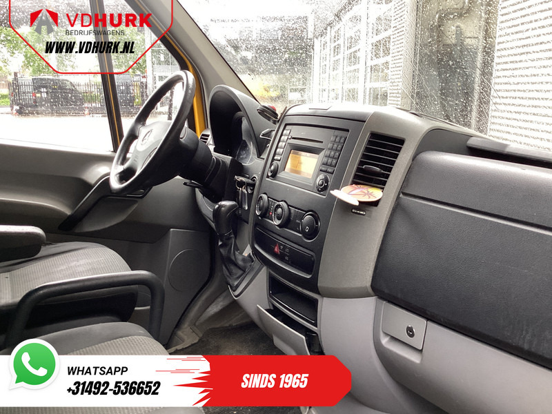Mercedes-Benz Sprinter 316 2.2 CDI Aut. L2H2 EXPORT ONLY 3.5T Trekgewicht / Airco/ Cruise/ Trekhaak - Furgone chiuso: foto 3 Mercedes-Benz Sprinter 316 2.2 CDI Aut. L2H2 EXPORT ONLY 3.5T Trekgewicht / Airco/ Cruise/ Trekhaak - Furgone chiuso: foto 3