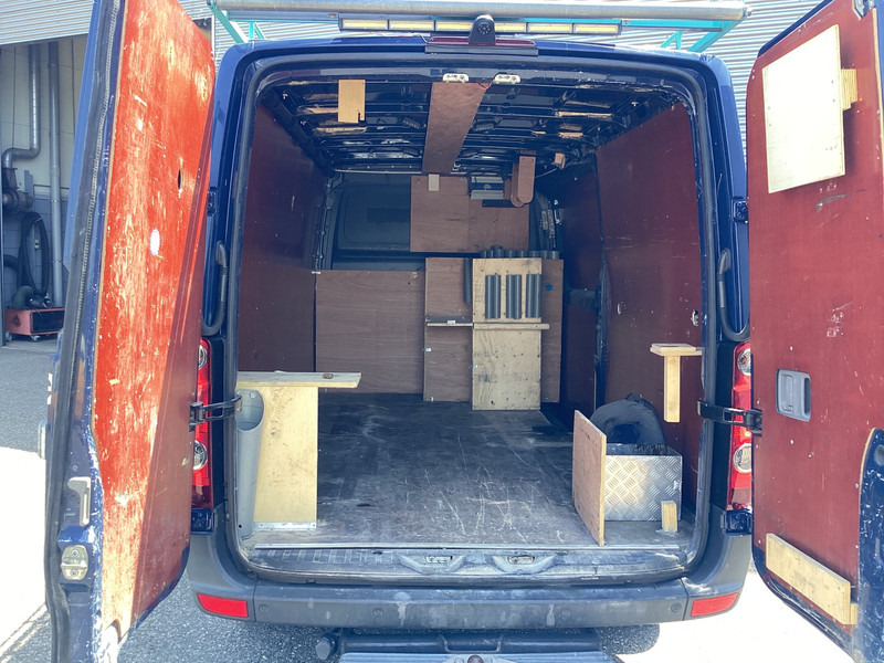 Volkswagen Crafter 2.0 TDI L2 EXPORT ONLY 3.5t Trekhaak/ Imperiaal/ Camera/ PDC/ Airco/ Cruise/ Bluetooth - Furgone chiuso: foto 5 Volkswagen Crafter 2.0 TDI L2 EXPORT ONLY 3.5t Trekhaak/ Imperiaal/ Camera/ PDC/ Airco/ Cruise/ Bluetooth - Furgone chiuso: foto 5