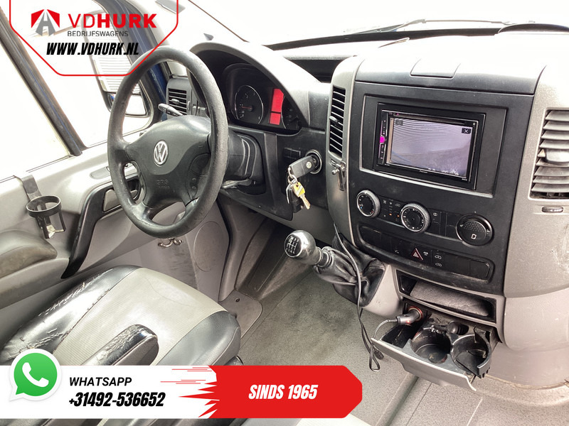 Volkswagen Crafter 2.0 TDI L2 EXPORT ONLY 3.5t Trekhaak/ Imperiaal/ Camera/ PDC/ Airco/ Cruise/ Bluetooth - Furgone chiuso: foto 3 Volkswagen Crafter 2.0 TDI L2 EXPORT ONLY 3.5t Trekhaak/ Imperiaal/ Camera/ PDC/ Airco/ Cruise/ Bluetooth - Furgone chiuso: foto 3