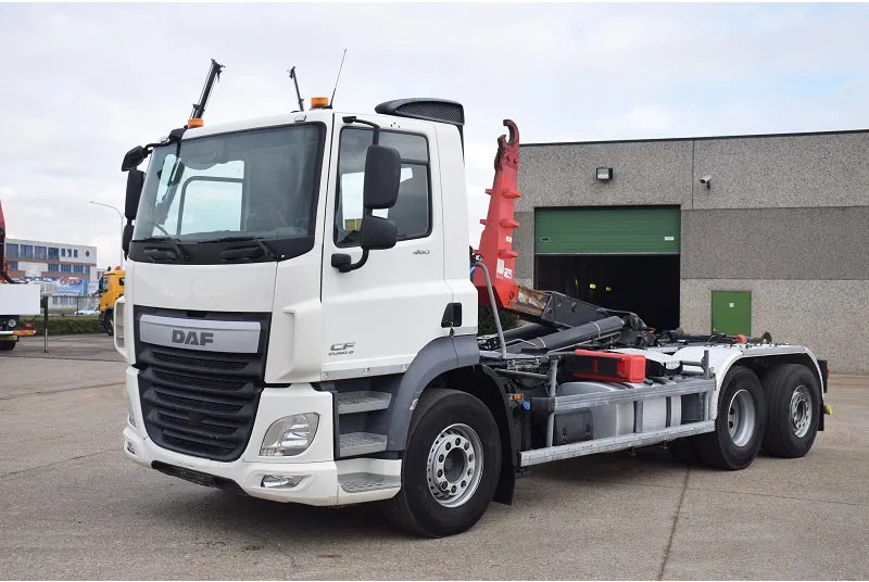 DAF CF 460 - Autocarro scarrabile: foto 1 DAF CF 460 - Autocarro scarrabile: foto 1