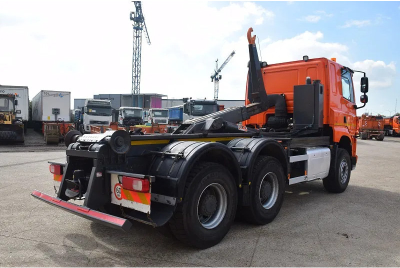 DAF CF 460 - Autocarro scarrabile: foto 5 DAF CF 460 - Autocarro scarrabile: foto 5