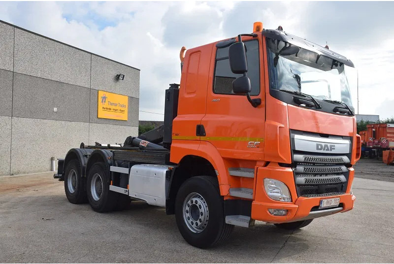 DAF CF 460 - Autocarro scarrabile: foto 3 DAF CF 460 - Autocarro scarrabile: foto 3