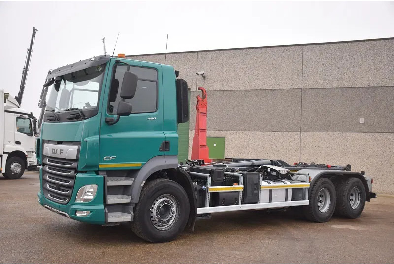 DAF CF 480 - Autocarro scarrabile: foto 2 DAF CF 480 - Autocarro scarrabile: foto 2