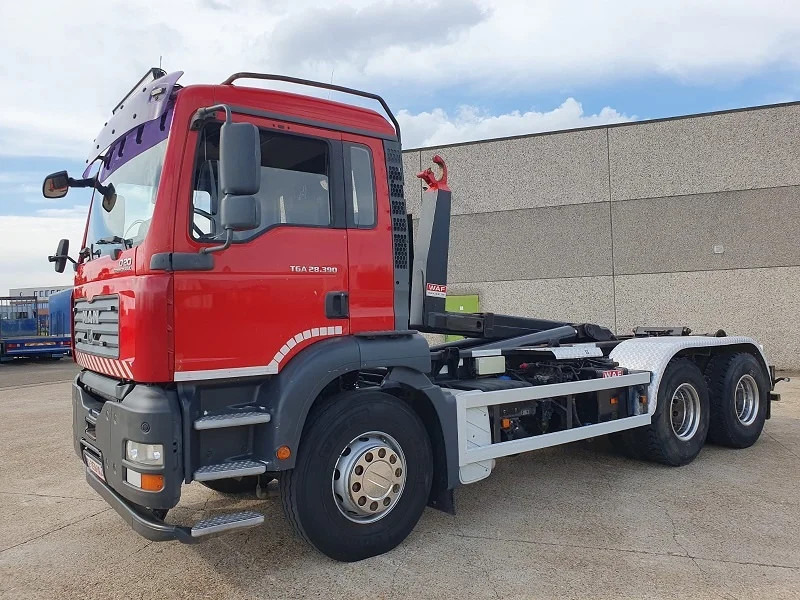 MAN TGA 28.390 - Autocarro scarrabile: foto 1 MAN TGA 28.390 - Autocarro scarrabile: foto 1