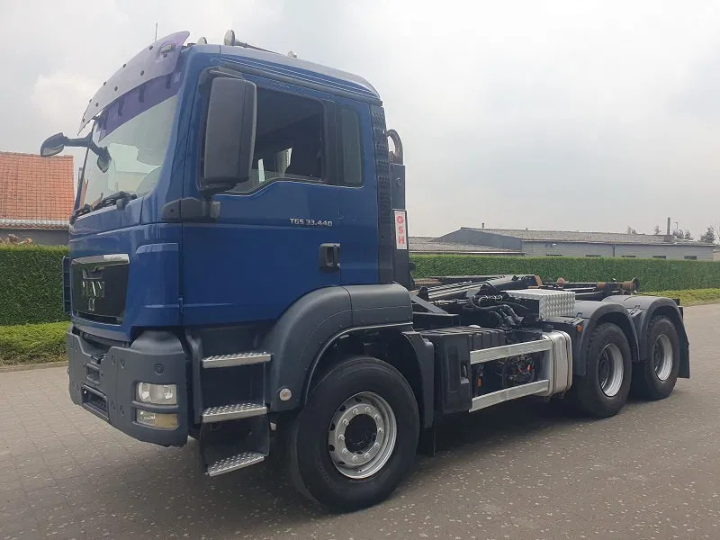 MAN TGS 33.440 - Autocarro scarrabile: foto 4 MAN TGS 33.440 - Autocarro scarrabile: foto 4
