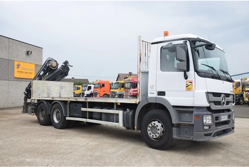 Mercedes-Benz Actros 2641 - Autocarro con pianale/ Cassone fisso, Camion con gru: foto 5 Mercedes-Benz Actros 2641 - Autocarro con pianale/ Cassone fisso, Camion con gru: foto 5