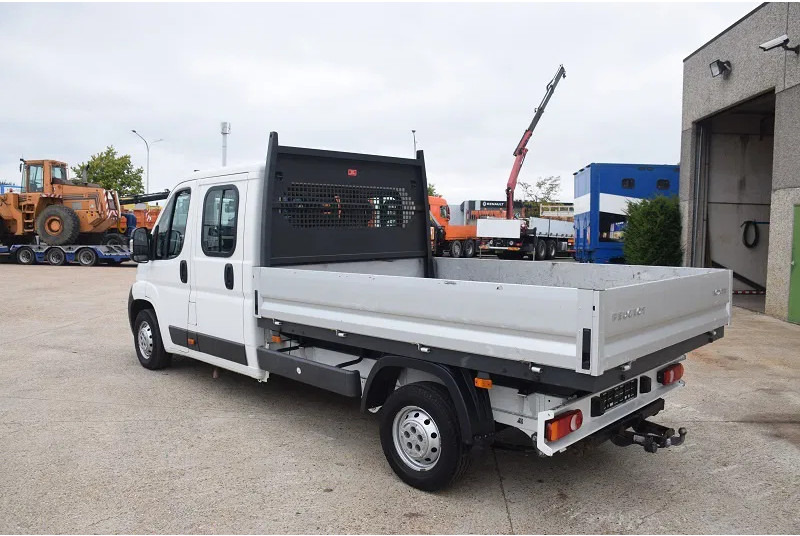 Peugeot Boxer 2.2 L -130 pk - - Furgone con cassone fisso, Furgone doppia cabina: foto 4 Peugeot Boxer 2.2 L -130 pk - - Furgone con cassone fisso, Furgone doppia cabina: foto 4