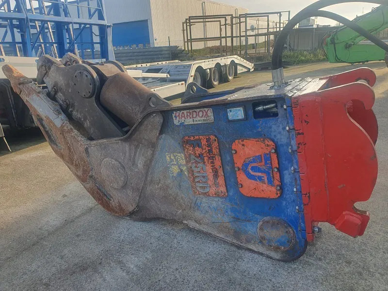 Trevibenne F25 RD DEMOLITION - Cesoia per demolizione per Macchina da cantiere: foto 3 Trevibenne F25 RD DEMOLITION - Cesoia per demolizione per Macchina da cantiere: foto 3