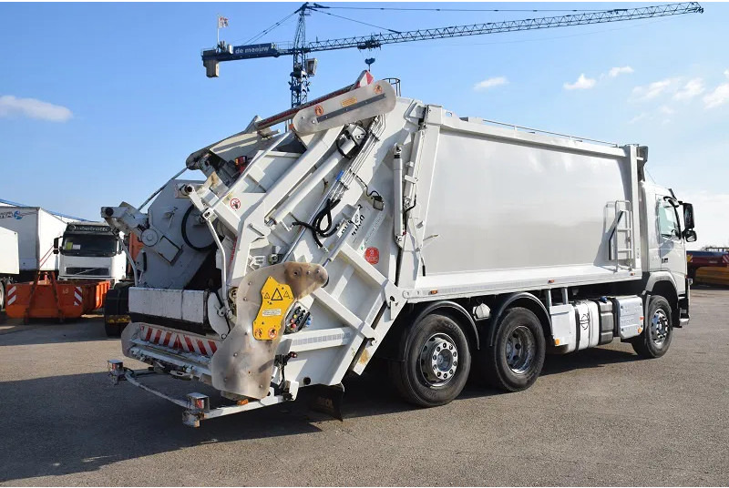 Volvo FM 330 - Camion immondizia: foto 5 Volvo FM 330 - Camion immondizia: foto 5