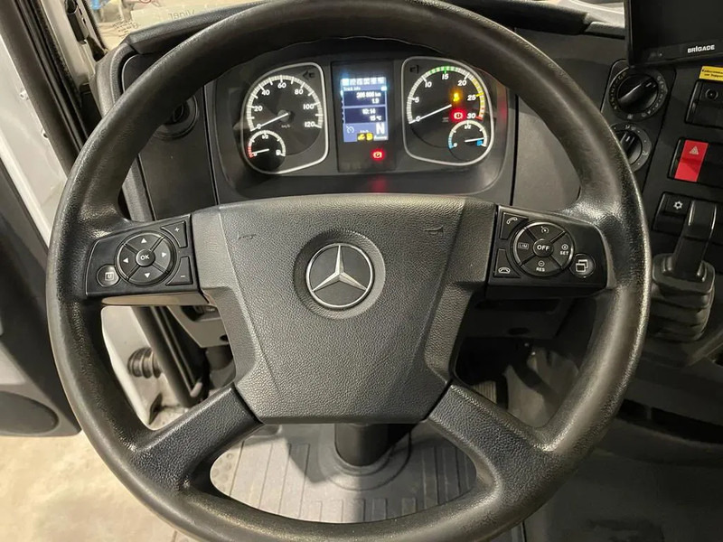 Mercedes-Benz Atego 1621 *Palfinger kraan*Containersysteem*luchtvering achteras*bluetooth - Autocarro scarrabile, Camion con gru: foto 4 Mercedes-Benz Atego 1621 *Palfinger kraan*Containersysteem*luchtvering achteras*bluetooth - Autocarro scarrabile, Camion con gru: foto 4