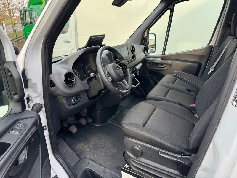Mercedes-Benz Sprinter 315 L3H2*360°Camera*parktronic*cruise control*zetelverwarming* - Furgone chiuso: foto 4 Mercedes-Benz Sprinter 315 L3H2*360°Camera*parktronic*cruise control*zetelverwarming* - Furgone chiuso: foto 4