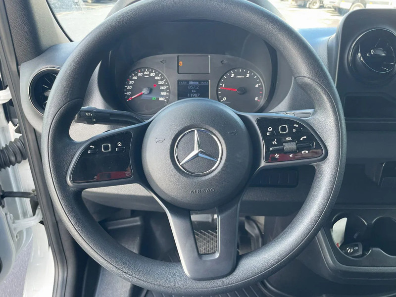 Mercedes-Benz Sprinter 315 L3H2*NEW Carrier xarios 350 -18°C*achteruitrijcamera*navigatie*zetelverwarming*360° camera* - Furgone frigo: foto 2 Mercedes-Benz Sprinter 315 L3H2*NEW Carrier xarios 350 -18°C*achteruitrijcamera*navigatie*zetelverwarming*360° camera* - Furgone frigo: foto 2