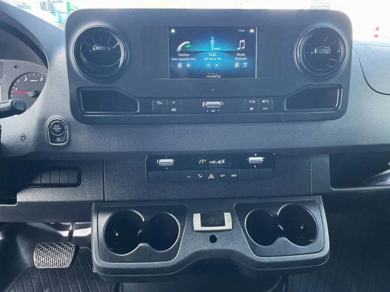 Mercedes-Benz Sprinter 315 L3H2*NEW Carrier xarios 350 -18°C*achteruitrijcamera*navigatie*zetelverwarming*360° camera* - Furgone frigo: foto 3 Mercedes-Benz Sprinter 315 L3H2*NEW Carrier xarios 350 -18°C*achteruitrijcamera*navigatie*zetelverwarming*360° camera* - Furgone frigo: foto 3