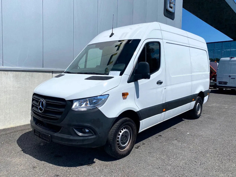 Mercedes-Benz Sprinter 317 CDI*L2H2*360°CAMERA*TEMPOMAT*NAVIGATIE*STOELVERWARMING* - Furgone chiuso: foto 1 Mercedes-Benz Sprinter 317 CDI*L2H2*360°CAMERA*TEMPOMAT*NAVIGATIE*STOELVERWARMING* - Furgone chiuso: foto 1