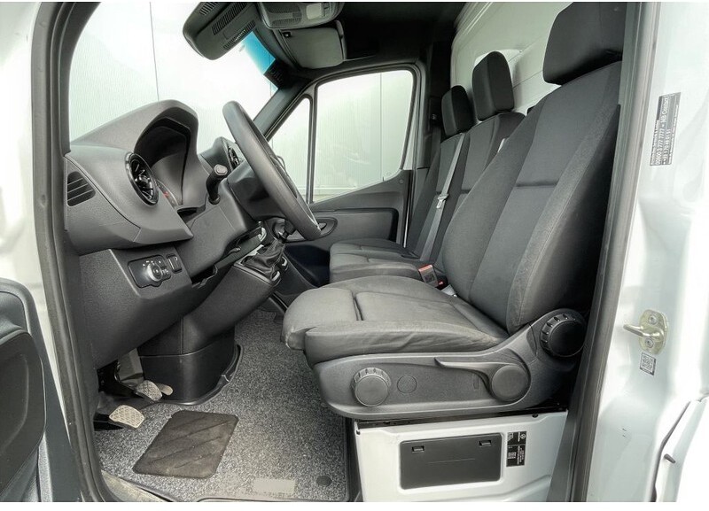Mercedes-Benz Sprinter 514 *buitenspiegels verwarmd&elektr. verstelbaar*Cruise control*bluetooth*airbag bestuurder - Furgone box: foto 3 Mercedes-Benz Sprinter 514 *buitenspiegels verwarmd&elektr. verstelbaar*Cruise control*bluetooth*airbag bestuurder - Furgone box: foto 3