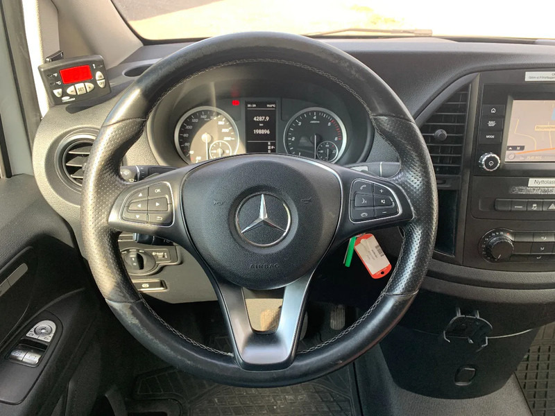 Mercedes-Benz Vito 116 CDI*Koelwagen*Achteruitrijcamera*Navigatie* - Furgone frigo, Furgone doppia cabina: foto 3 Mercedes-Benz Vito 116 CDI*Koelwagen*Achteruitrijcamera*Navigatie* - Furgone frigo, Furgone doppia cabina: foto 3