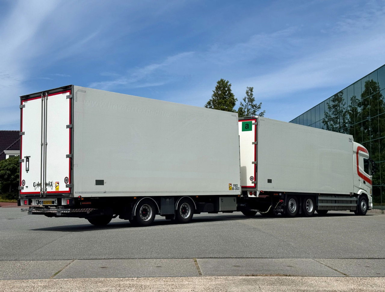 DAF XF 480 FAR Frigo Combi 50 CC 2x Lift Carrier TRS Iceland TOP Condition NL Combi - Autocarro frigorifero: foto 4 DAF XF 480 FAR Frigo Combi 50 CC 2x Lift Carrier TRS Iceland TOP Condition NL Combi - Autocarro frigorifero: foto 4