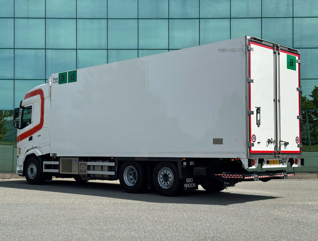 DAF XG 480 FAR 475.000 KM Carrier TRS Iceland 815 x 250 x 275 CM Inside Tail Lift NL Truck - Autocarro frigorifero: foto 2 DAF XG 480 FAR 475.000 KM Carrier TRS Iceland 815 x 250 x 275 CM Inside Tail Lift NL Truck - Autocarro frigorifero: foto 2