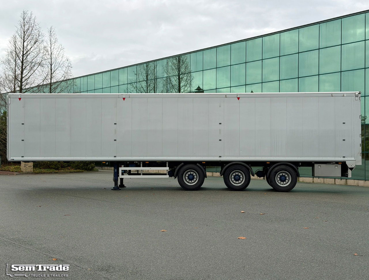 Kraker CF-X2 Walking Floor 2X Steering Axle TOP Condition Holland-Trailer - Semirimorchio piano mobile: foto 2 Kraker CF-X2 Walking Floor 2X Steering Axle TOP Condition Holland-Trailer - Semirimorchio piano mobile: foto 2