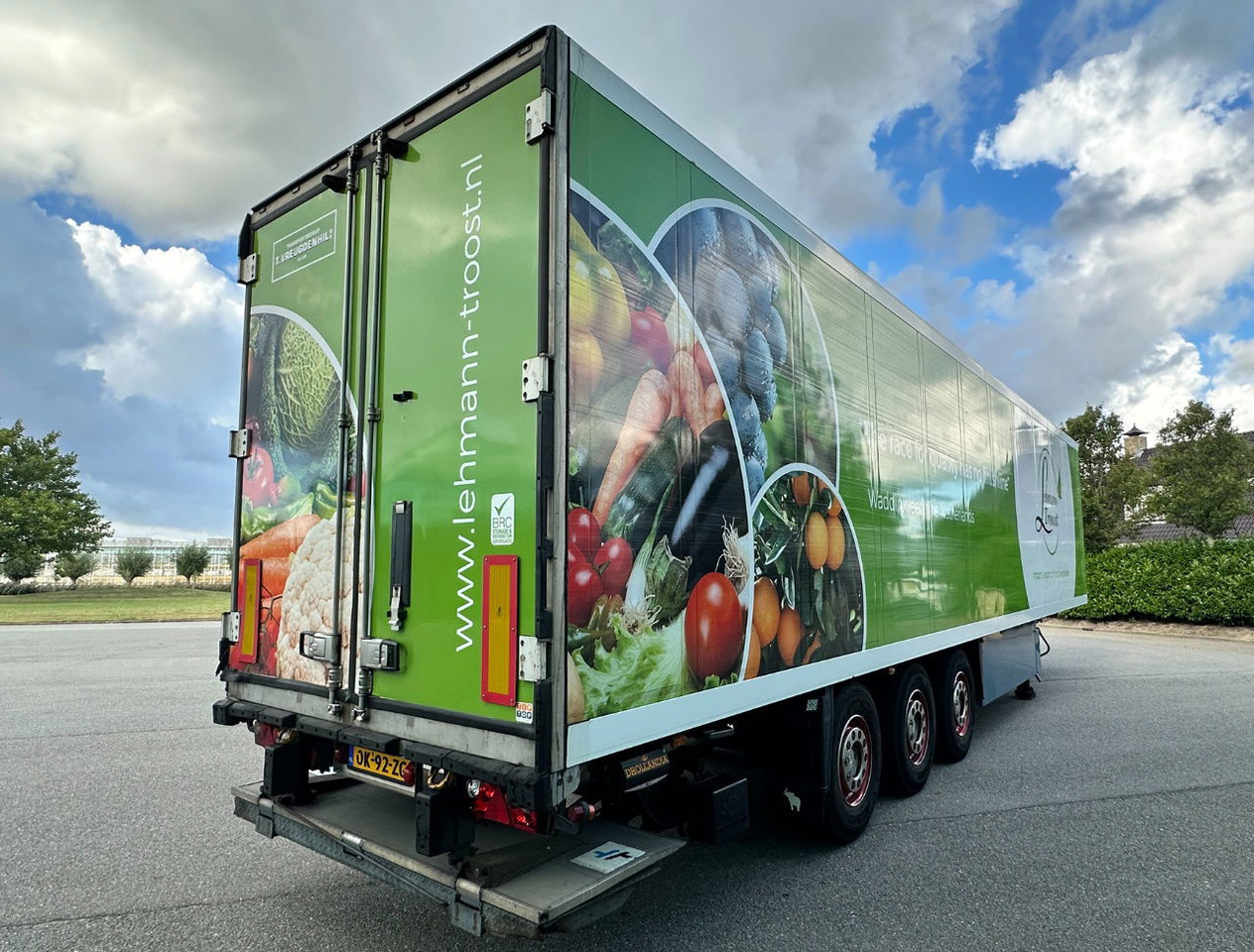Schmitz Cargobull SKO 24 Thermo King SLX 200 Only 3645 Engine Hours 2X Lift Axle Flowerwide 270 CM High Inside Tail Lift NL-Trailer - Semirimorchio frigorifero: foto 4 Schmitz Cargobull SKO 24 Thermo King SLX 200 Only 3645 Engine Hours 2X Lift Axle Flowerwide 270 CM High Inside Tail Lift NL-Trailer - Semirimorchio frigorifero: foto 4