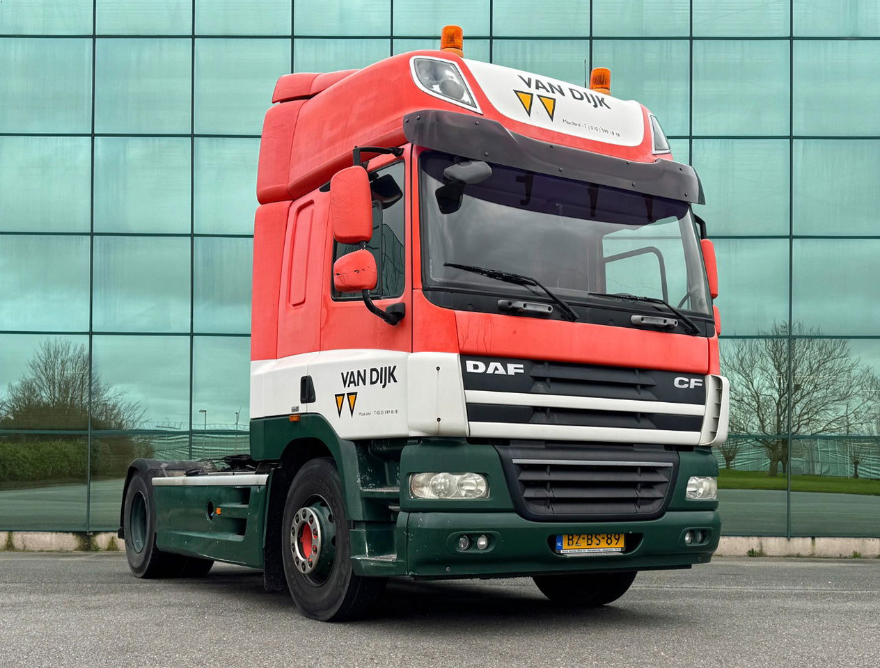 DAF CF 85.460 Only 229.800 KM Retarder - Intarder 2x Tanks Tires 90 NL Truck - Trattore stradale: foto 5 DAF CF 85.460 Only 229.800 KM Retarder - Intarder 2x Tanks Tires 90 NL Truck - Trattore stradale: foto 5