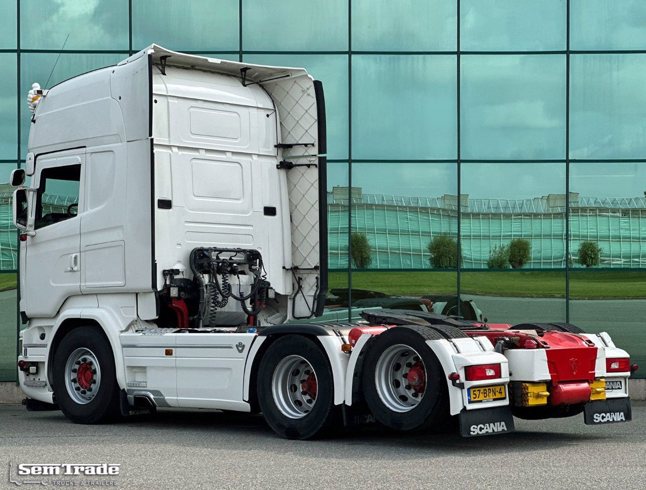 Scania R580 V8 Euro 6 Retarder Full Options Special Interior Super Condition - Trattore stradale: foto 3 Scania R580 V8 Euro 6 Retarder Full Options Special Interior Super Condition - Trattore stradale: foto 3