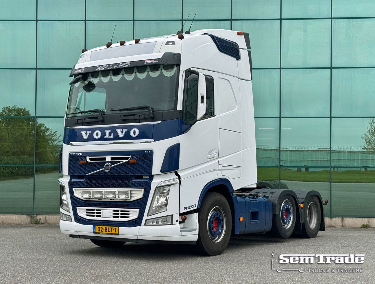 Volvo FH Globetrotter 6X2 701.000 KM Super Condition NL Truck - Trattore stradale: foto 1 Volvo FH Globetrotter 6X2 701.000 KM Super Condition NL Truck - Trattore stradale: foto 1