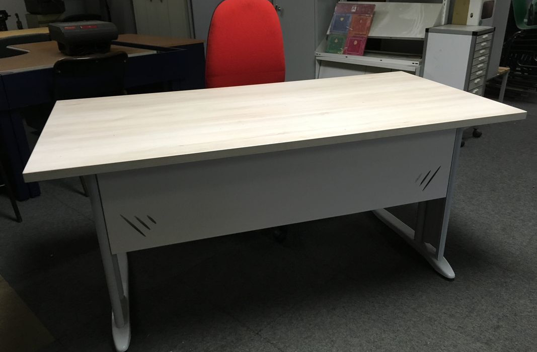 Mobilier de bureau Occasion et Neuf - Attrezzo/ Attrezzature: foto 1 Mobilier de bureau Occasion et Neuf - Attrezzo/ Attrezzature: foto 1