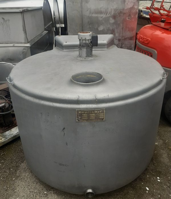 Tanks à lait inox, Bacs inox diverses dimensions,Plonges inox,armoires inox,reserves eau pluviale, - Serbatoio di stoccaggio: foto 2 Tanks à lait inox, Bacs inox diverses dimensions,Plonges inox,armoires inox,reserves eau pluviale, - Serbatoio di stoccaggio: foto 2