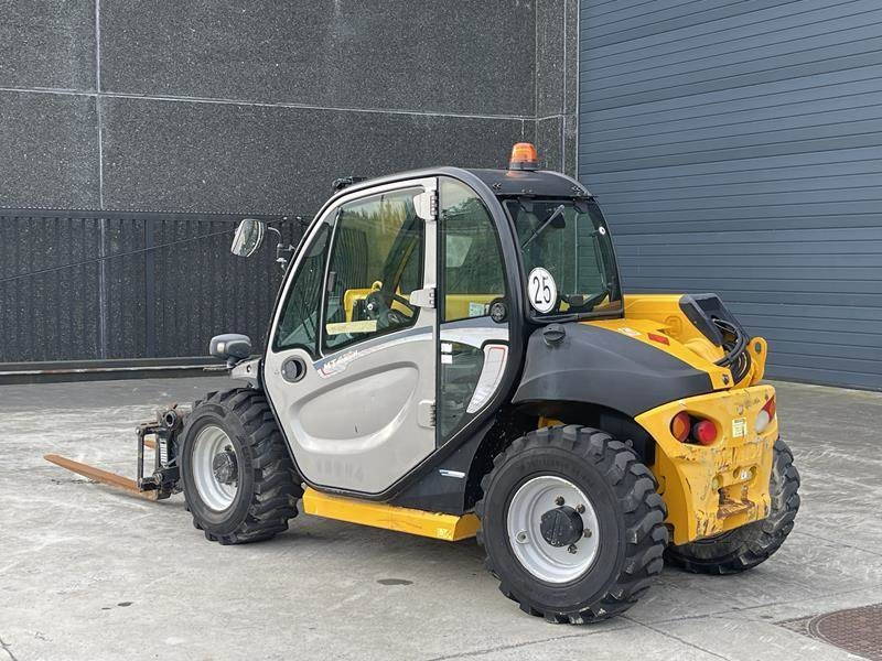 Manitou MT 420 H - Sollevatore telescopico: foto 3 Manitou MT 420 H - Sollevatore telescopico: foto 3