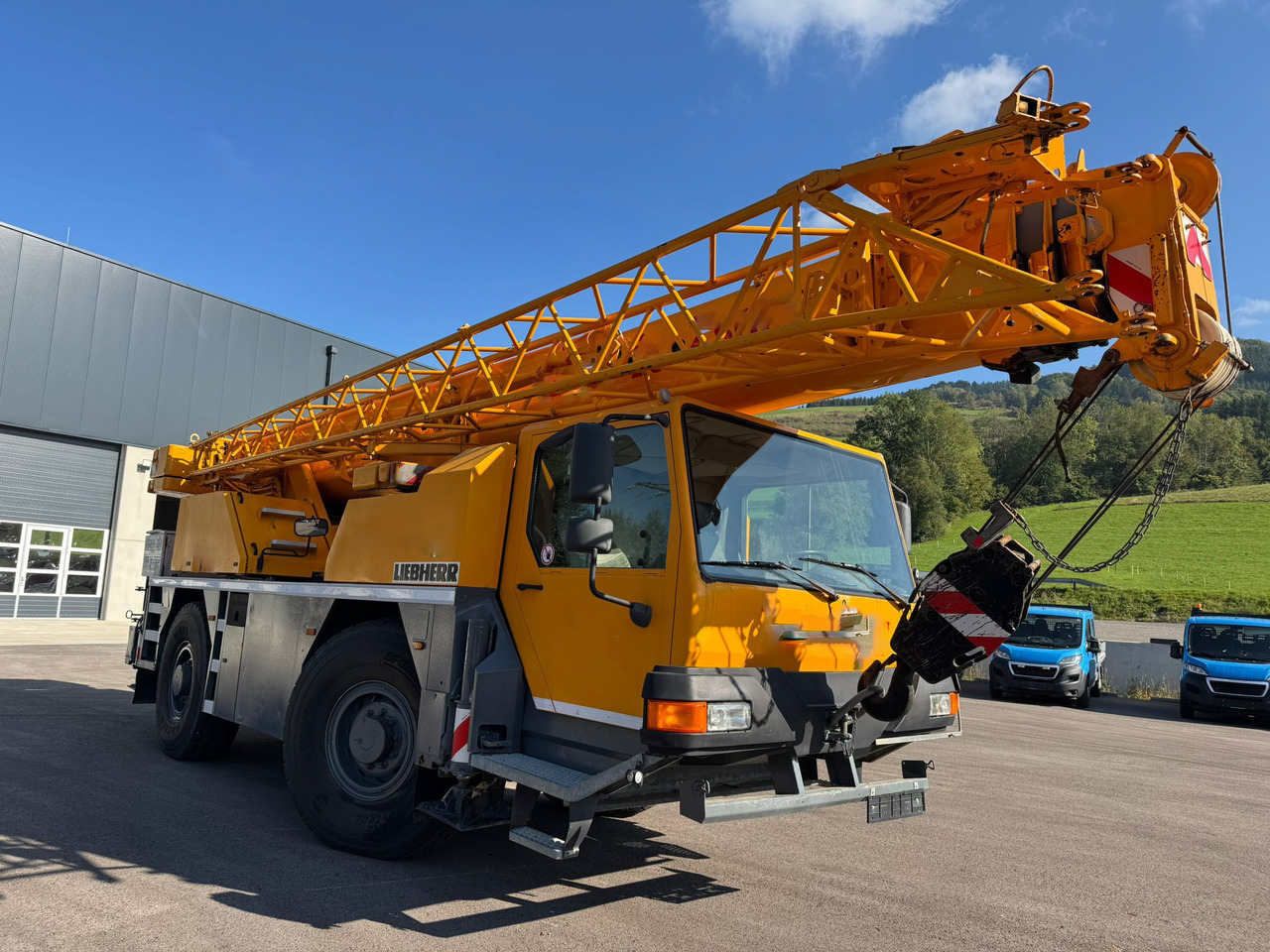 LIEBHERR LTM 1030/2 - Autogru: foto 1 LIEBHERR LTM 1030/2 - Autogru: foto 1