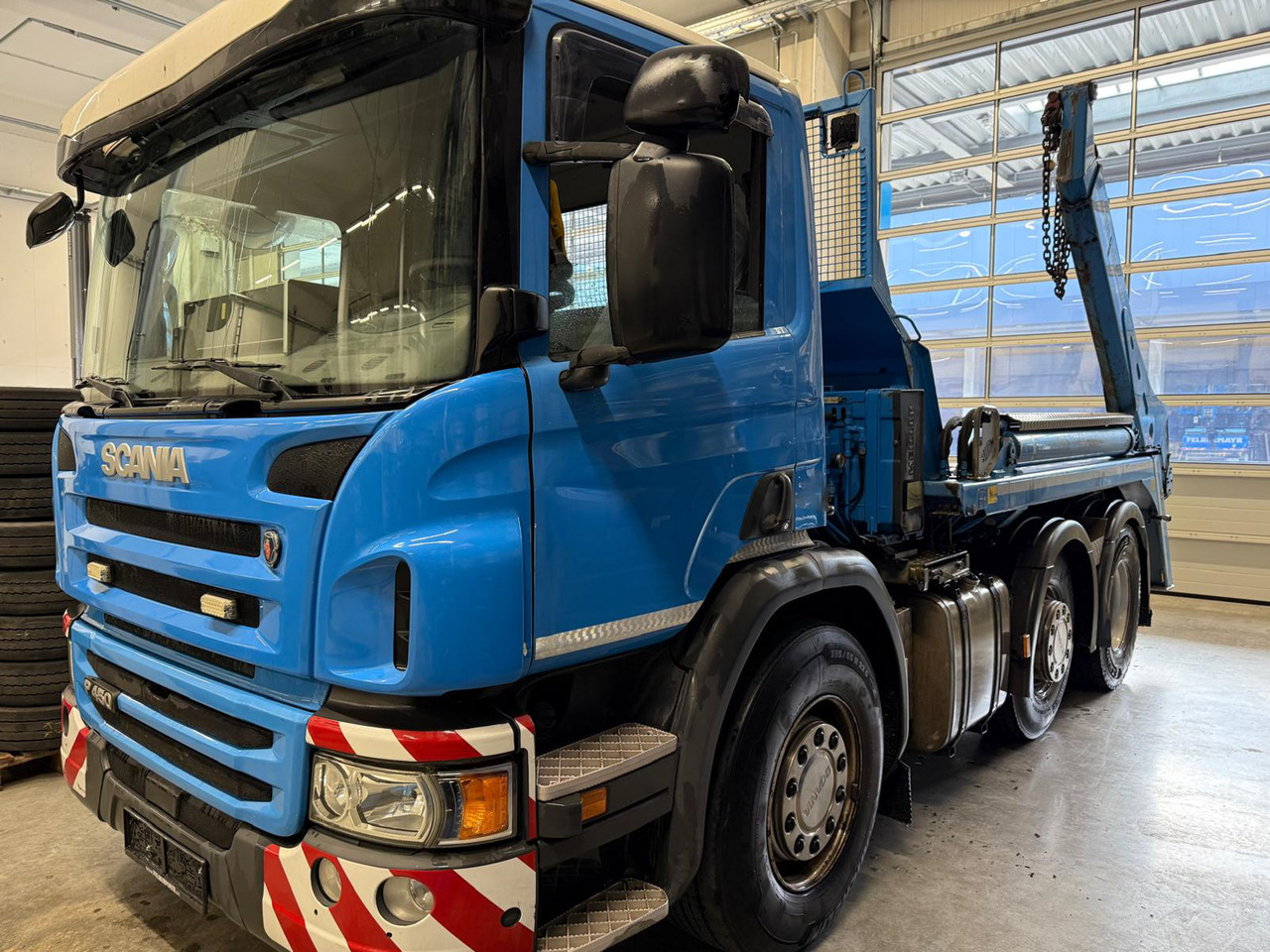 SCANIA P450 6x2 + AK16N TC - Autocarro multibenna: foto 1 SCANIA P450 6x2 + AK16N TC - Autocarro multibenna: foto 1