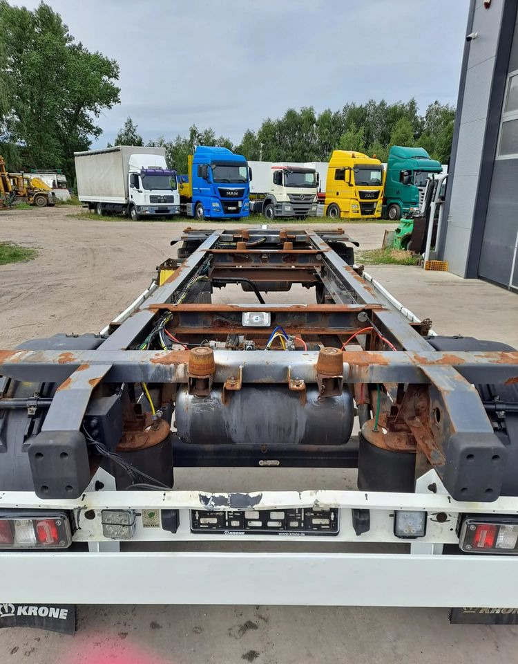 Krone Przyczepa Krone BDF - Rimorchio portacontainer/ Caisse interchangeable: foto 2 Krone Przyczepa Krone BDF - Rimorchio portacontainer/ Caisse interchangeable: foto 2
