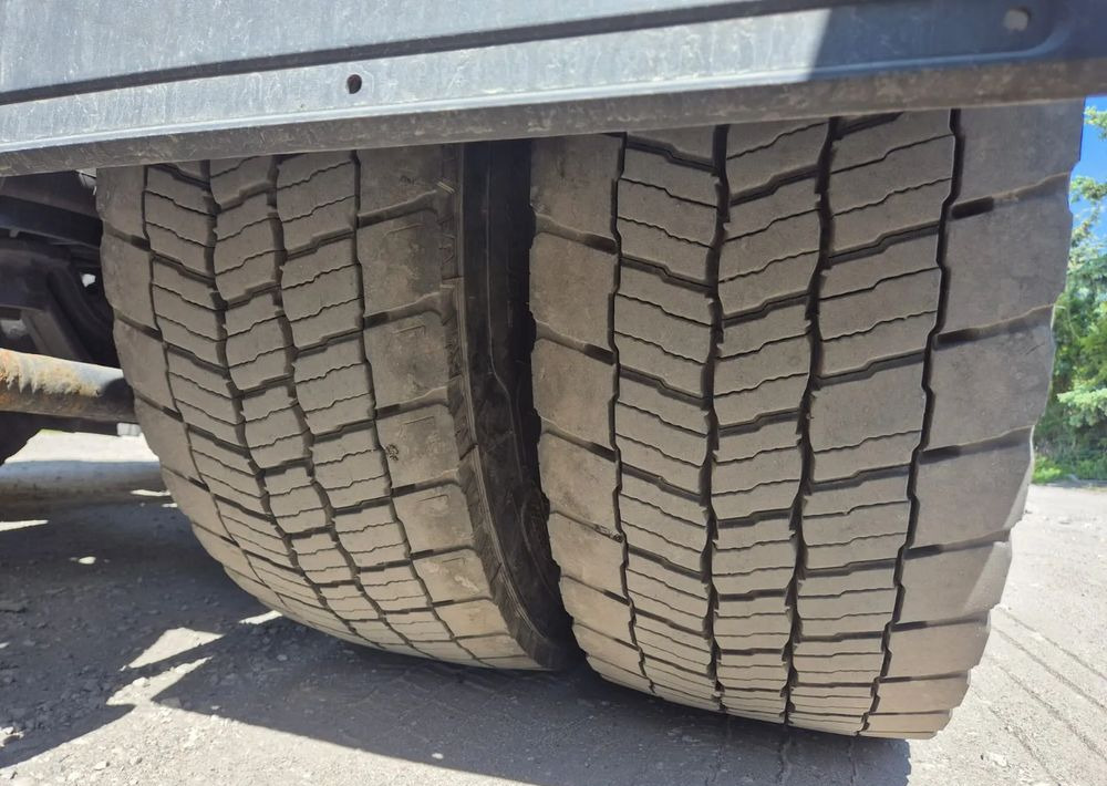 MAN MAN TGX 26.510 oś skrętna Izoterma E6 - Autocarro frigorifero: foto 5 MAN MAN TGX 26.510 oś skrętna Izoterma E6 - Autocarro frigorifero: foto 5