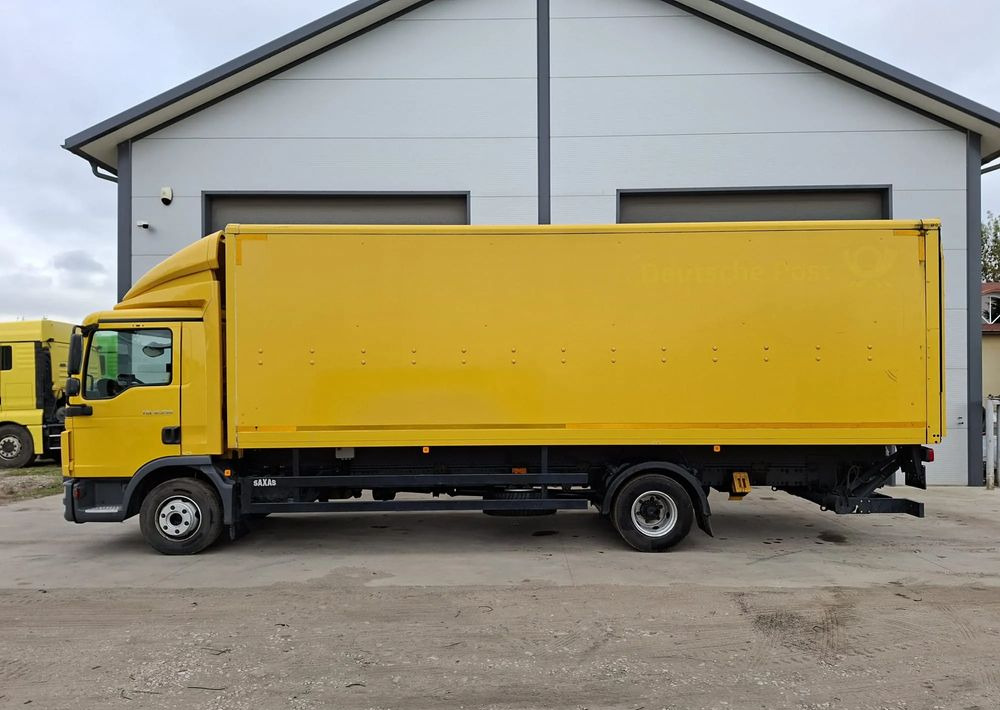 MAN TGL 12.250 Kontener - Autocarro furgonato: foto 1 MAN TGL 12.250 Kontener - Autocarro furgonato: foto 1