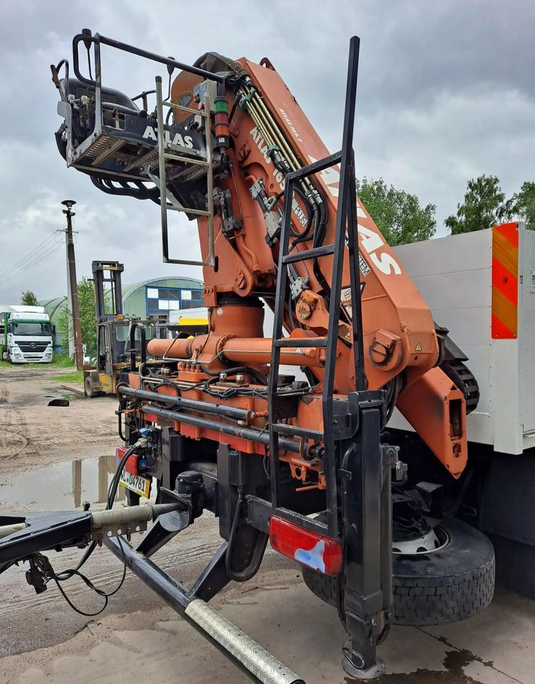 MAN TGS 26.400 Budowlanka Euro 6 - Autocarro con pianale/ Cassone fisso, Camion con gru: foto 3 MAN TGS 26.400 Budowlanka Euro 6 - Autocarro con pianale/ Cassone fisso, Camion con gru: foto 3