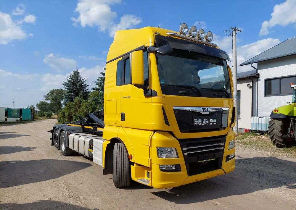 MAN TGX 26-500 Hakowiec oś skrętna - Autocarro scarrabile: foto 4 MAN TGX 26-500 Hakowiec oś skrętna - Autocarro scarrabile: foto 4