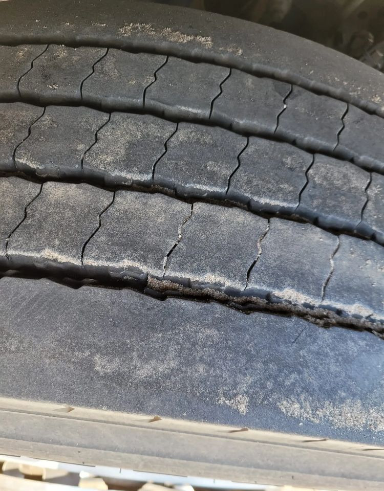 Mercedes-Benz Actros 2648 wywrotka faktura Vat - Autocarro ribaltabile: foto 3 Mercedes-Benz Actros 2648 wywrotka faktura Vat - Autocarro ribaltabile: foto 3