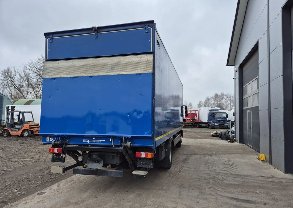 Mercedes-Benz Atego 1330 Euro 6 - Autocarro furgonato: foto 3 Mercedes-Benz Atego 1330 Euro 6 - Autocarro furgonato: foto 3
