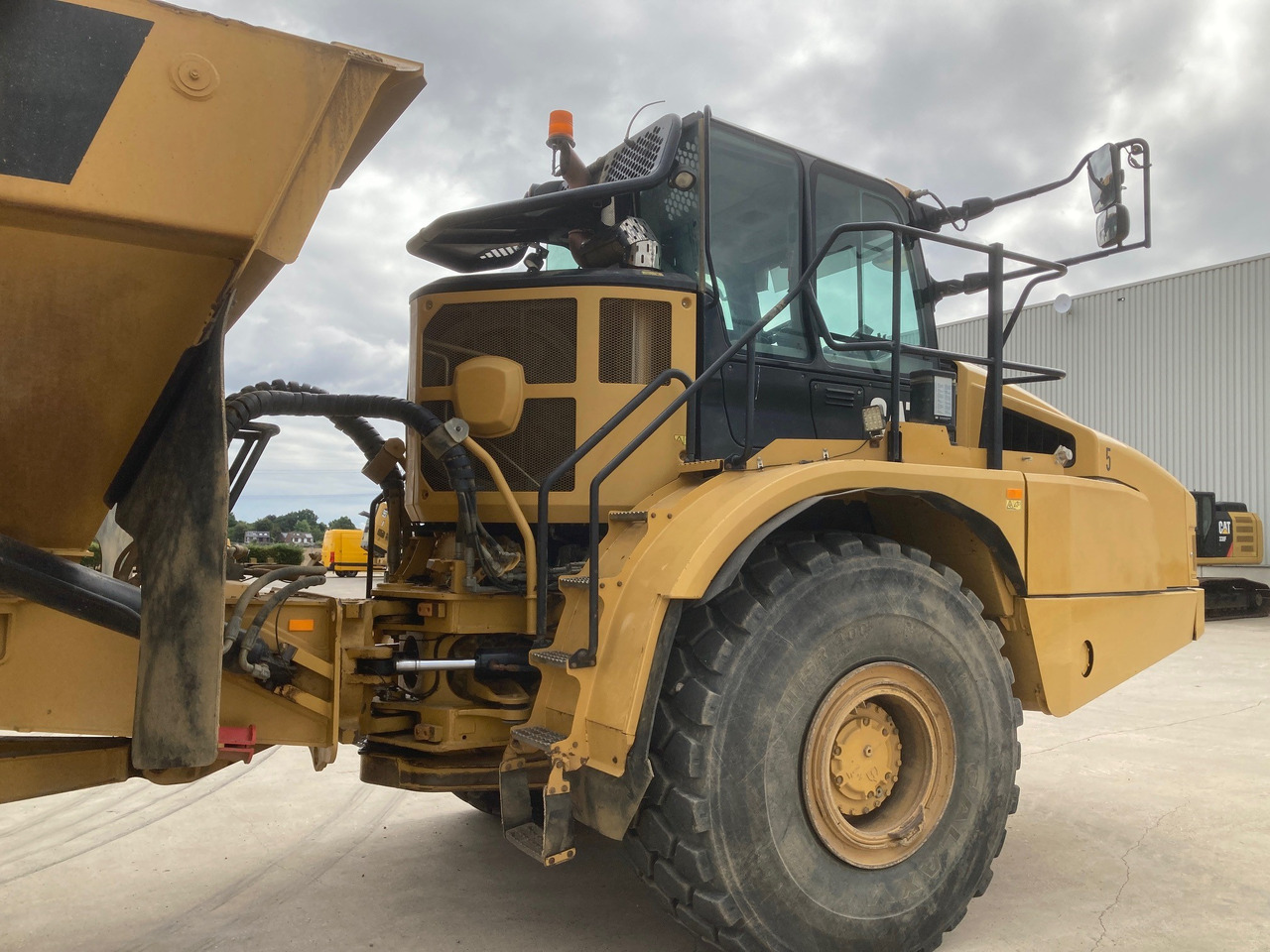 CATERPILLAR 745 - Dumper articolato: foto 5 CATERPILLAR 745 - Dumper articolato: foto 5