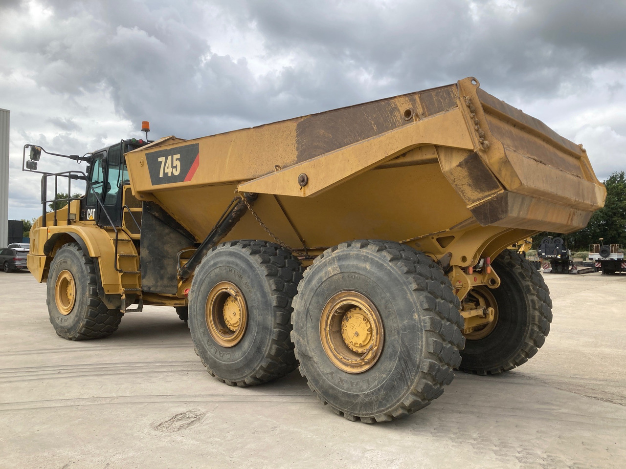 CATERPILLAR 745 - Dumper articolato: foto 3 CATERPILLAR 745 - Dumper articolato: foto 3