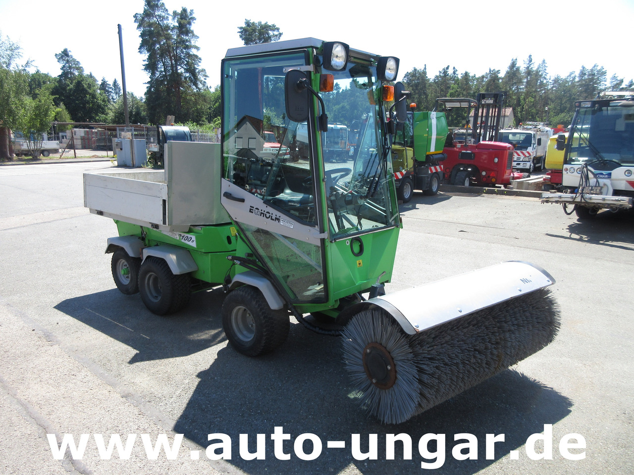 Egholm Nilfisk 2100 Powerflex 4x4 Kipper AHK Hydraulik Bürste Winterdienst - Trattore comunale: foto 1 Egholm Nilfisk 2100 Powerflex 4x4 Kipper AHK Hydraulik Bürste Winterdienst - Trattore comunale: foto 1